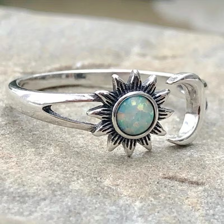 Vintage Sol & Måne Opal Ring