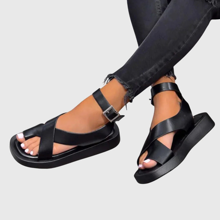 Bria - Tykk Platform Sandaler