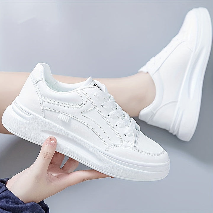Chic hvide sneakers letvægt komfort