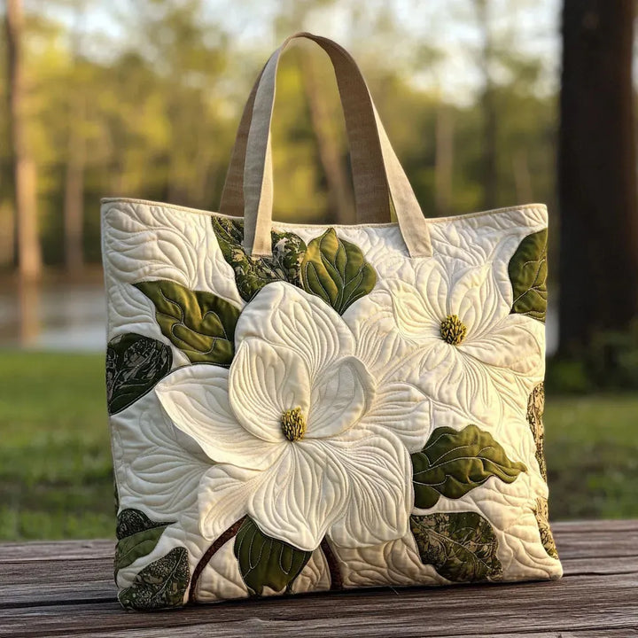 Leonore | Gesteppet Taske med Motiv af Hvide Blomster