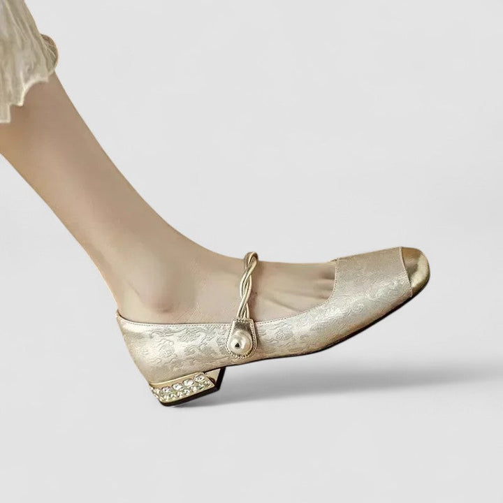 Pax - Elegant Fodvenlige Mary Janes