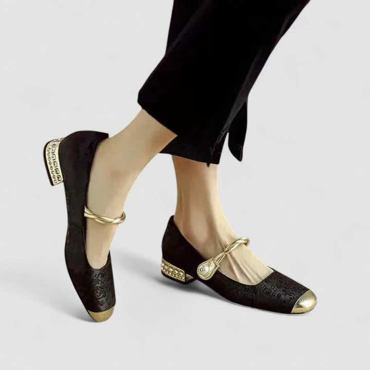 Pax - Elegant Fodvenlige Mary Janes