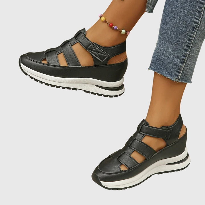 Finnie - Alsidige Komfortable Sandaler