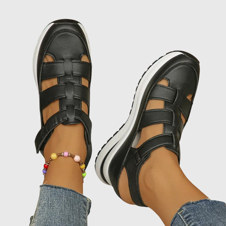 Finnie - Alsidige Komfortable Sandaler