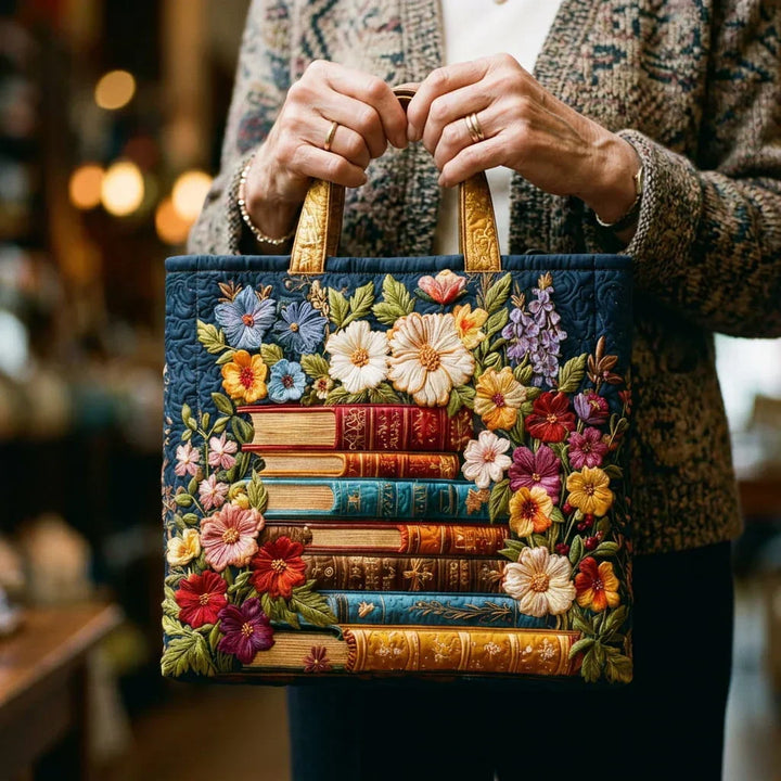 Kristina | Gesteppet Tragetaske med Motiv Bibliotek i Blomstring