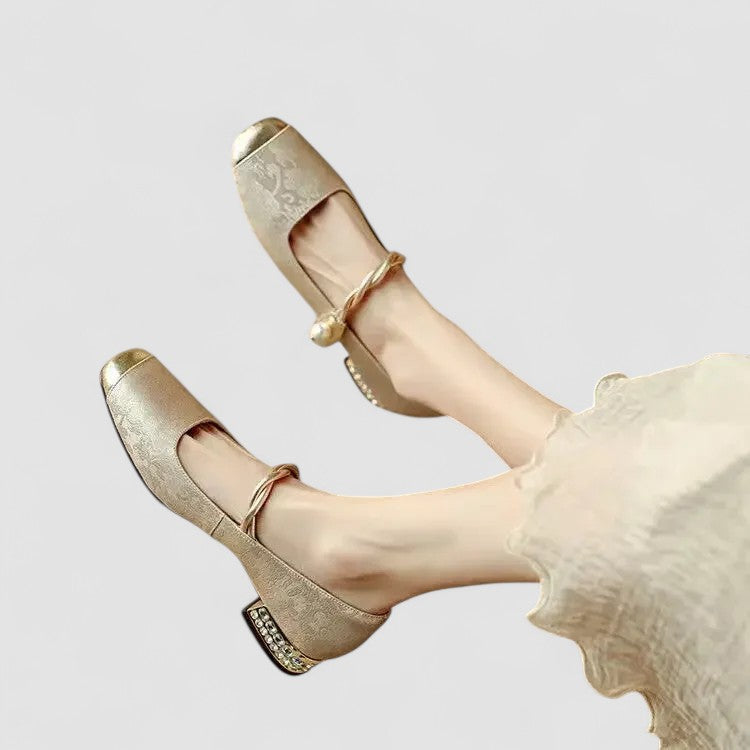 Pax - Elegant Fodvenlige Mary Janes